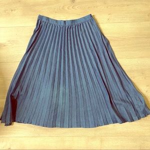 ruche light denim pleated skirt size large